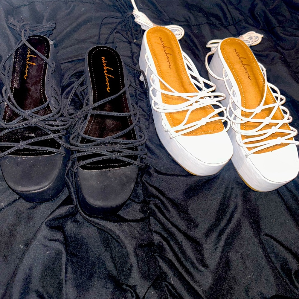 Lace up platform sandals